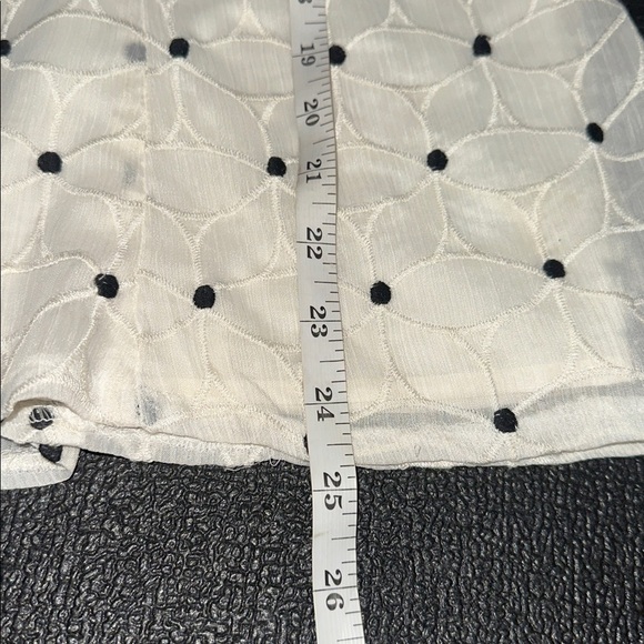 Ann Taylor Cream and Black Patterned A-Line Skirt size 10 - Picture 7 of 8